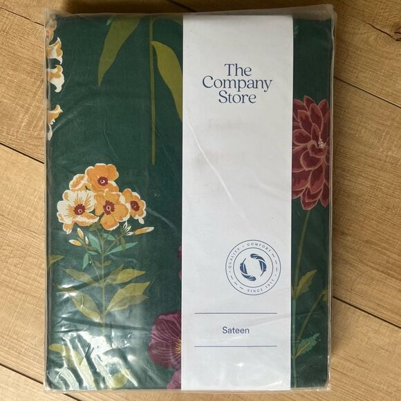 The Company Store Twin Legends Hotel
Flower Garden,  Sateen Fitted Sheet, Green - Picture 2 of 7